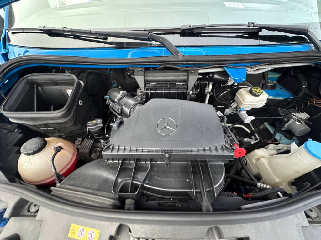 Mercedes-Benz Sprinter 2021