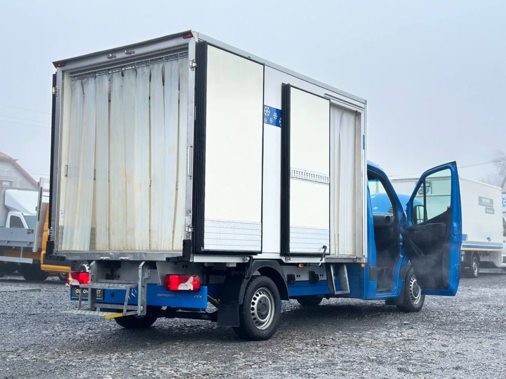 Mercedes-Benz Sprinter 2021