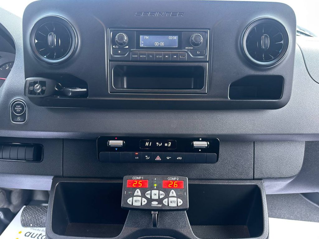 Mercedes-Benz Sprinter 2021