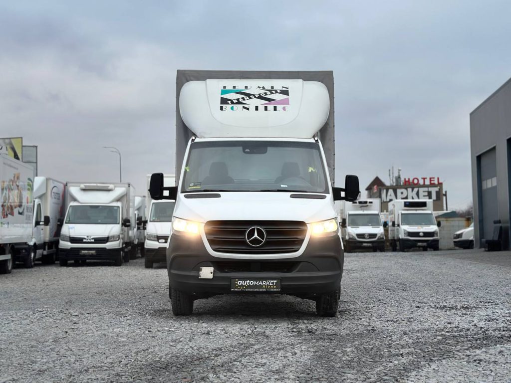 Mercedes-Benz Sprinter 2021