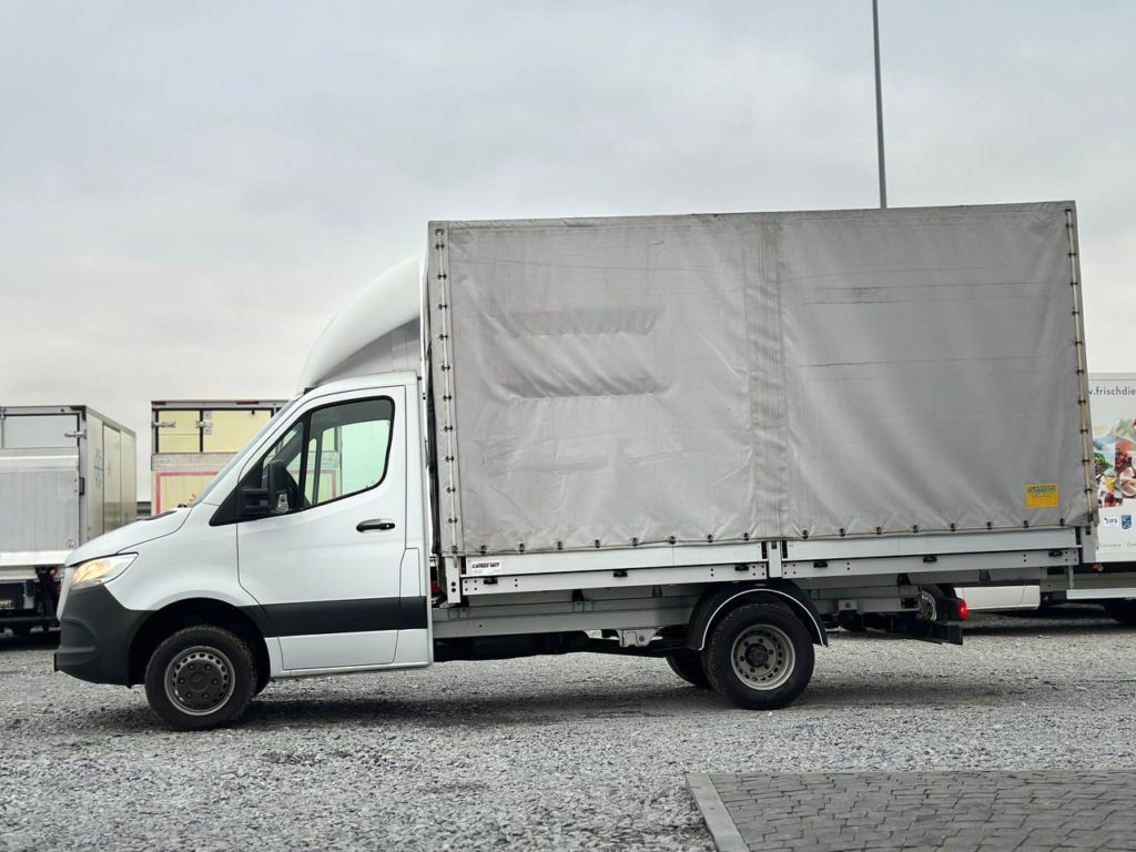 Mercedes-Benz Sprinter 2021