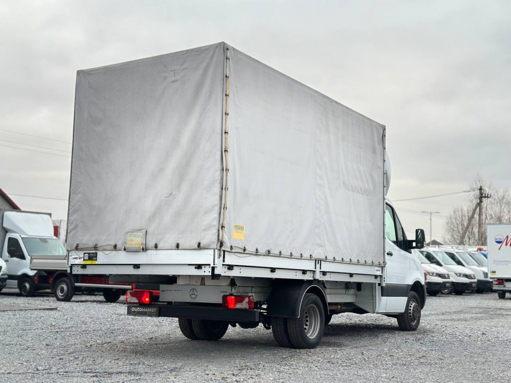 Mercedes-Benz Sprinter 2021