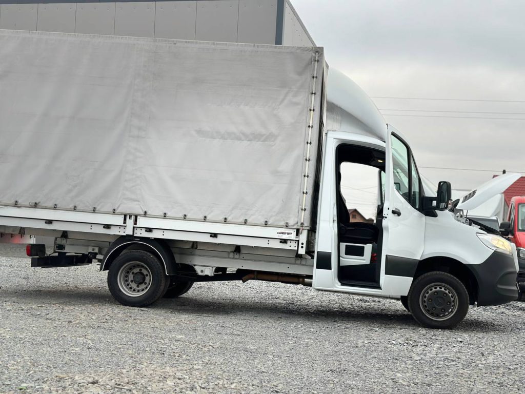 Mercedes-Benz Sprinter 2021