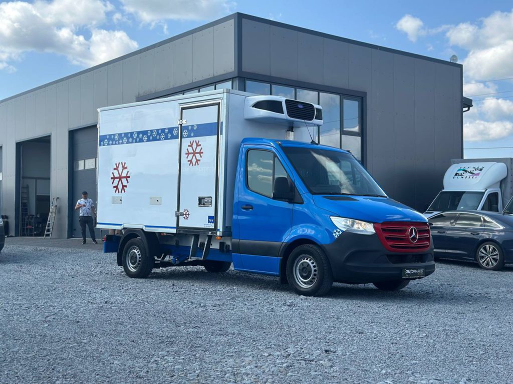 Mercedes-Benz Sprinter 2021