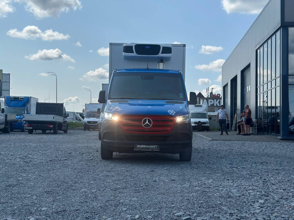 Mercedes-Benz Sprinter 2021