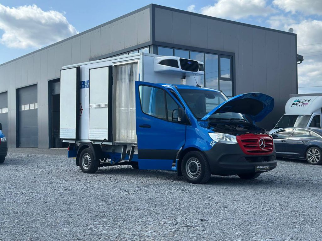 Mercedes-Benz Sprinter 2021
