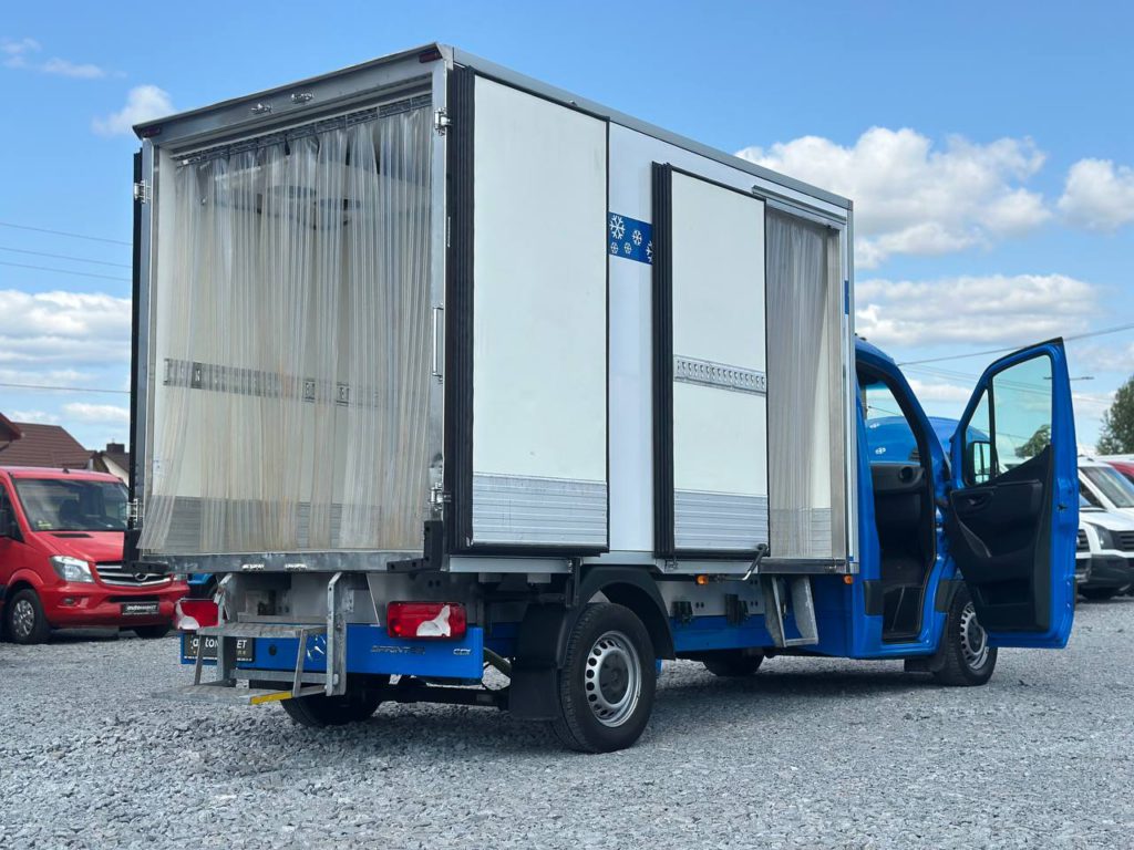 Mercedes-Benz Sprinter 2021