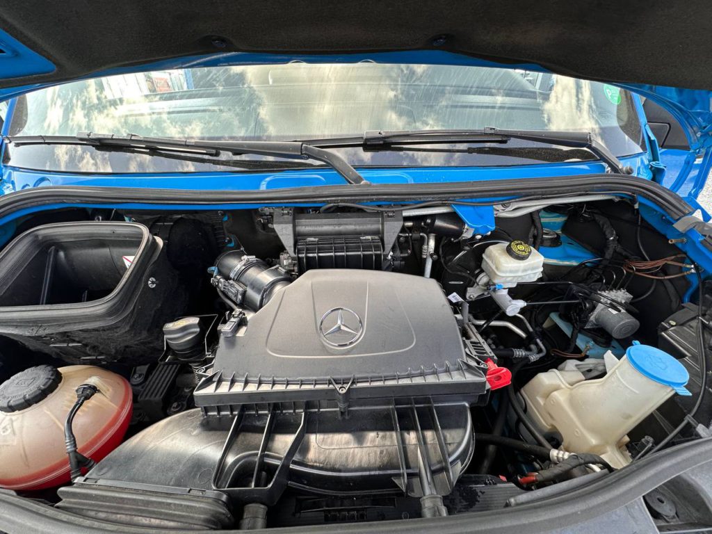 Mercedes-Benz Sprinter 2021