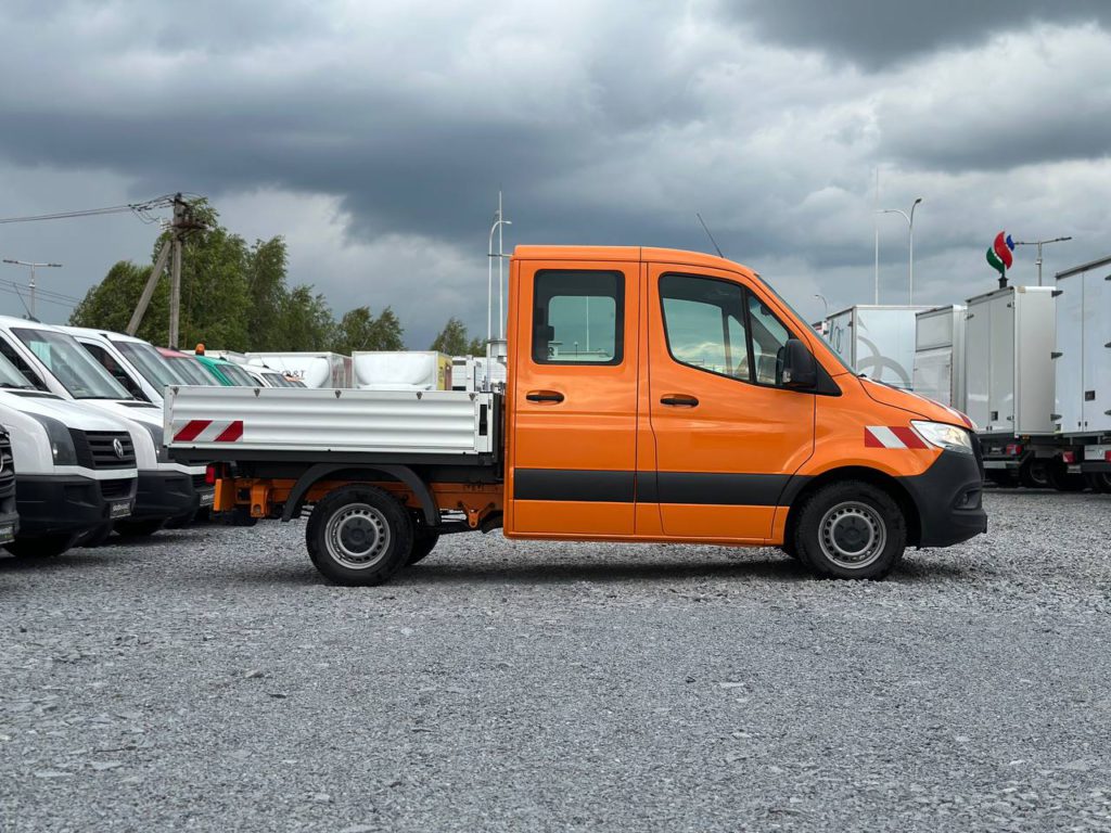 Mercedes-Benz Sprinter 2021