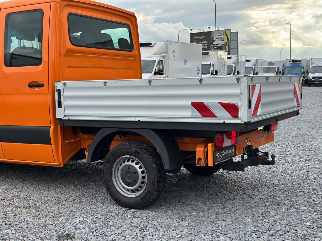 Mercedes-Benz Sprinter 2021