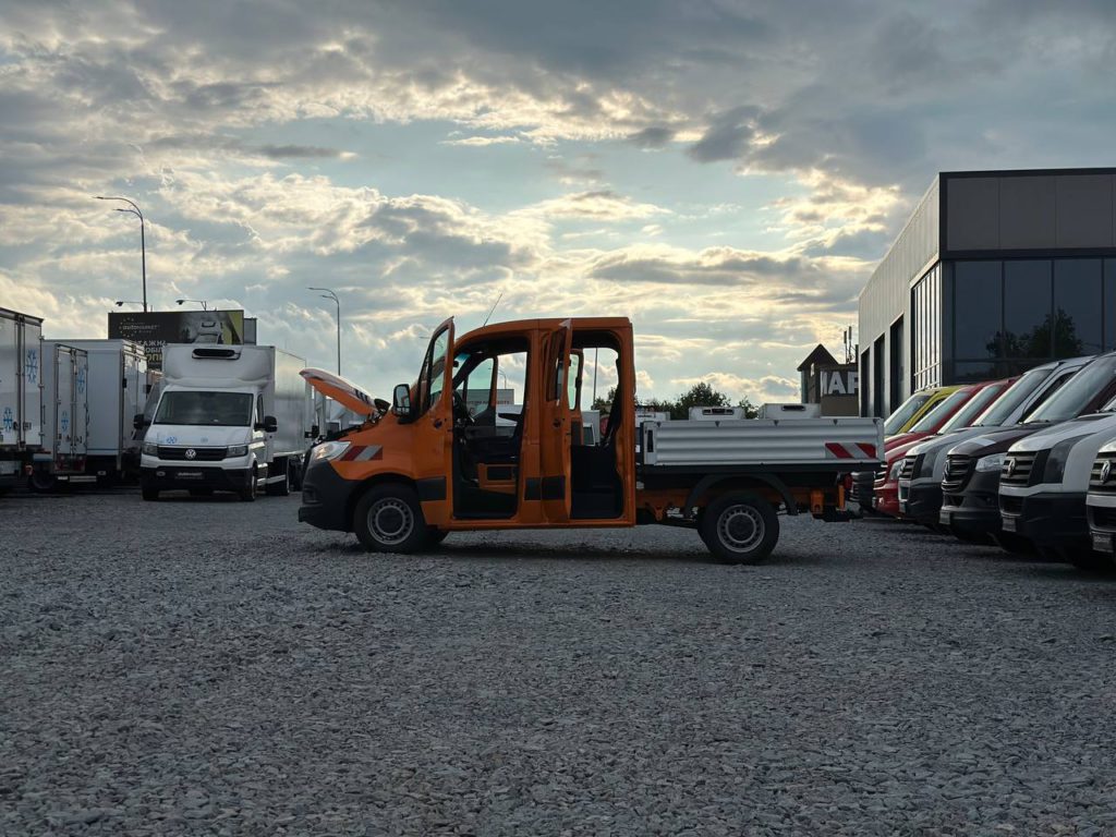 Mercedes-Benz Sprinter 2021