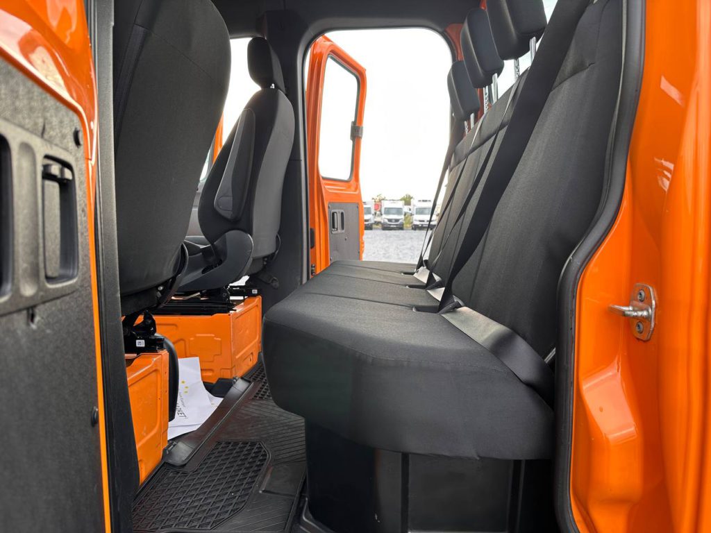 Mercedes-Benz Sprinter 2021
