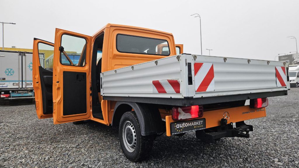 Mercedes-Benz Sprinter 2021