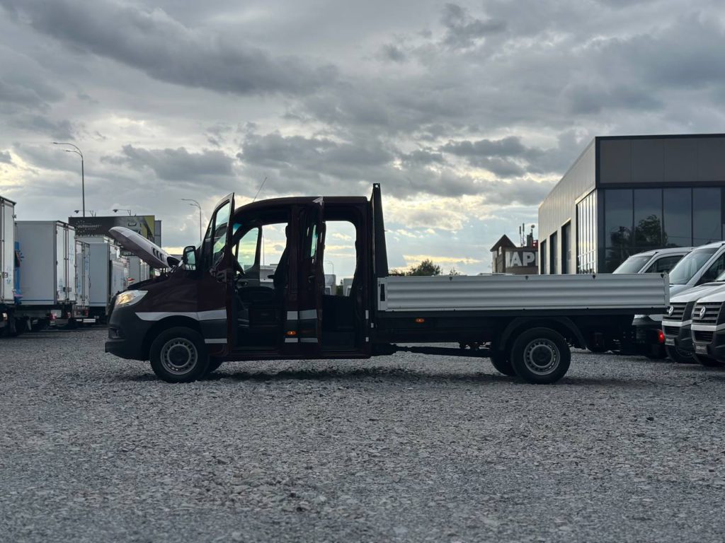 Mercedes-Benz Sprinter 2021