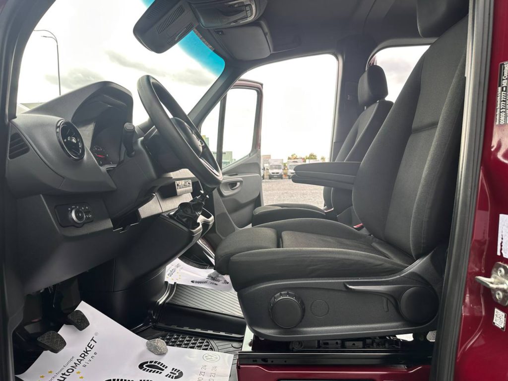Mercedes-Benz Sprinter 2021