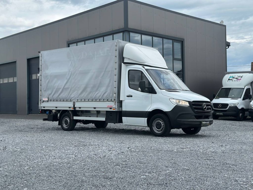 Mercedes-Benz Sprinter 2021