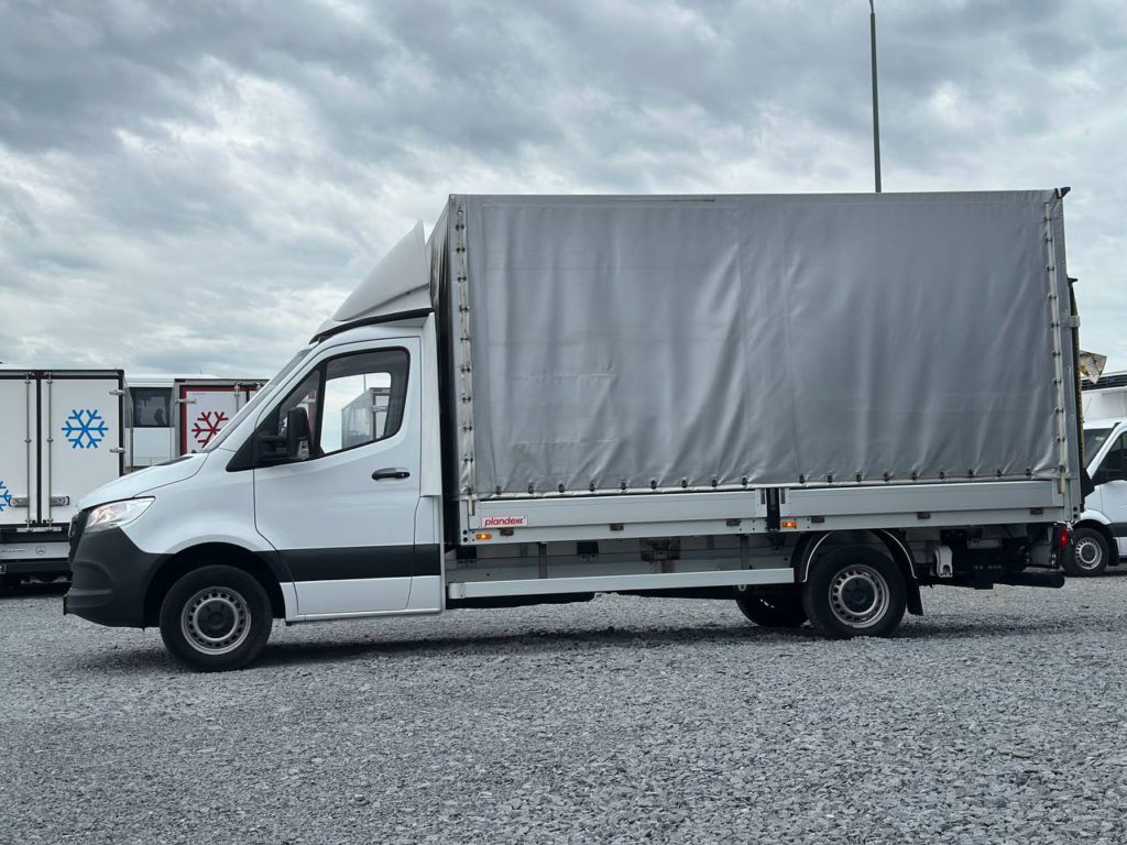 Mercedes-Benz Sprinter 2021