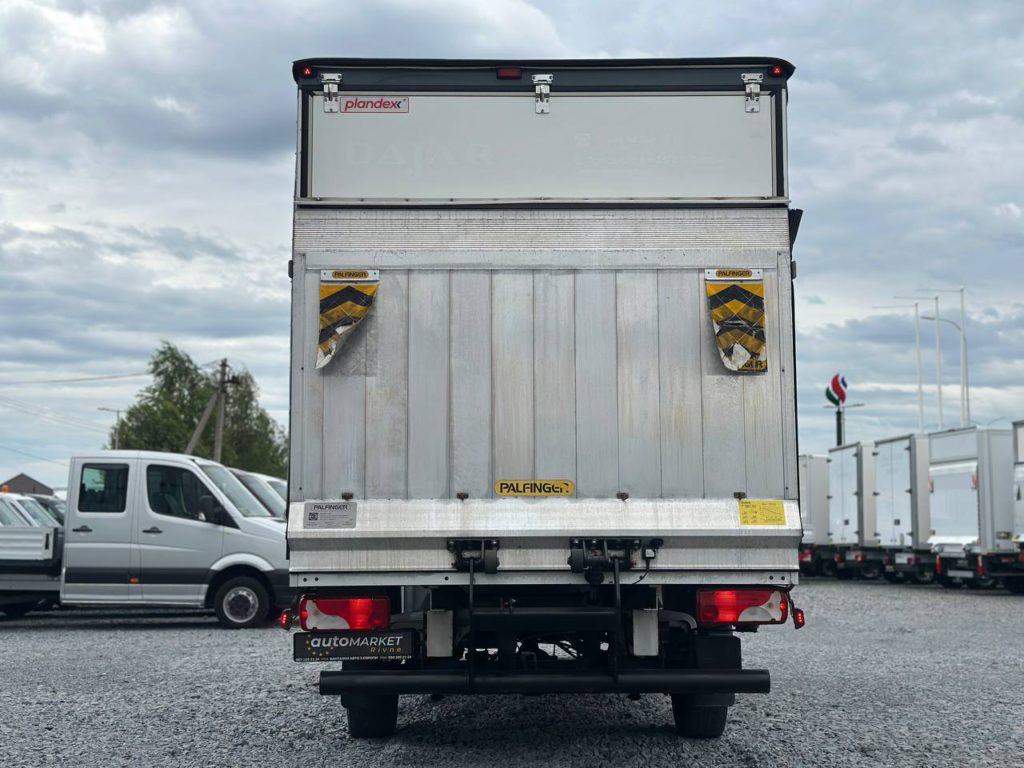 Mercedes-Benz Sprinter 2021
