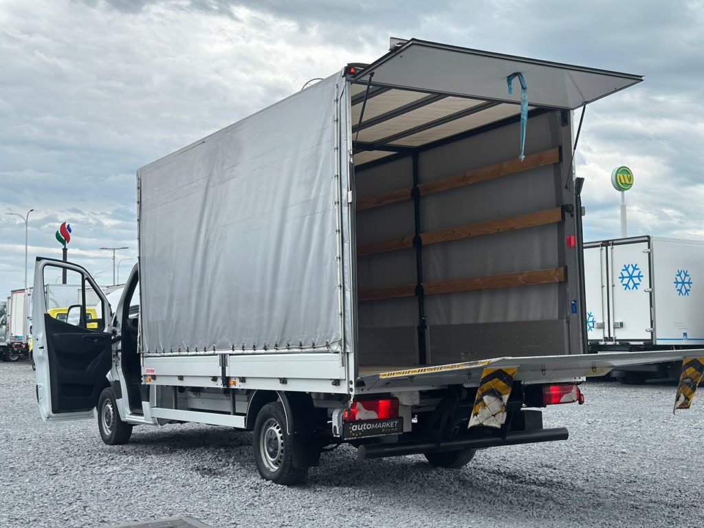Mercedes-Benz Sprinter 2021