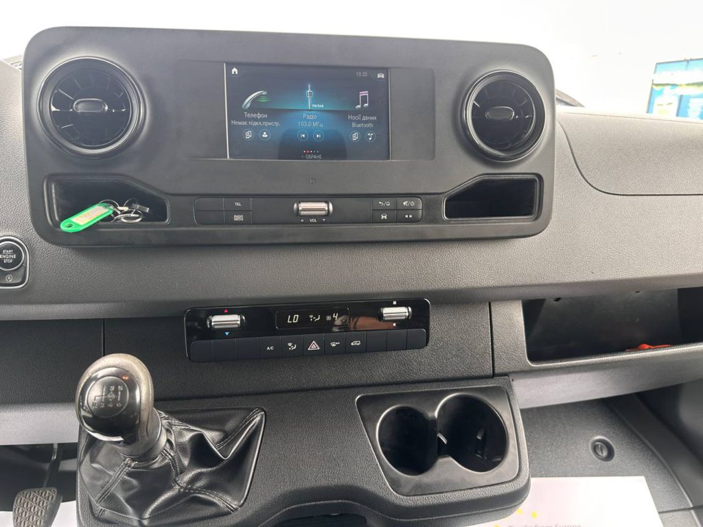 Mercedes-Benz Sprinter 2021