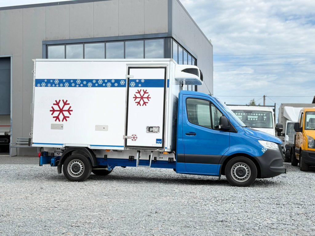 Mercedes-Benz Sprinter 2021