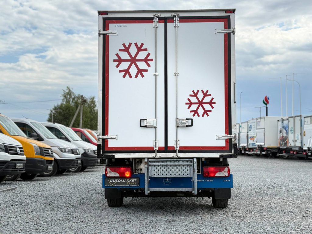 Mercedes-Benz Sprinter 2021