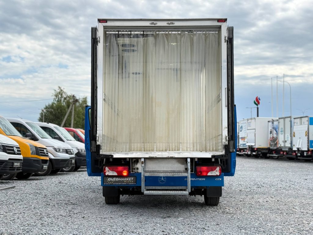 Mercedes-Benz Sprinter 2021