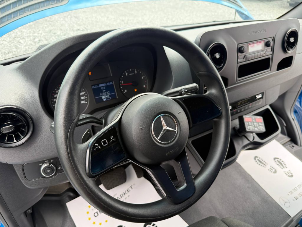 Mercedes-Benz Sprinter 2021