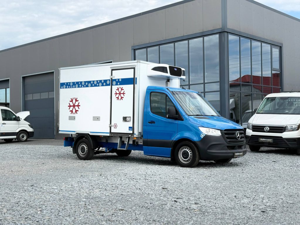 Mercedes-Benz Sprinter 2021