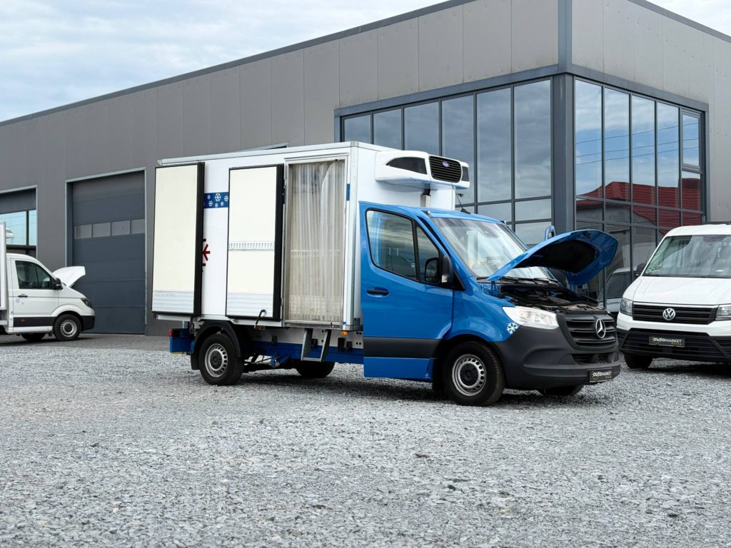 Mercedes-Benz Sprinter 2021