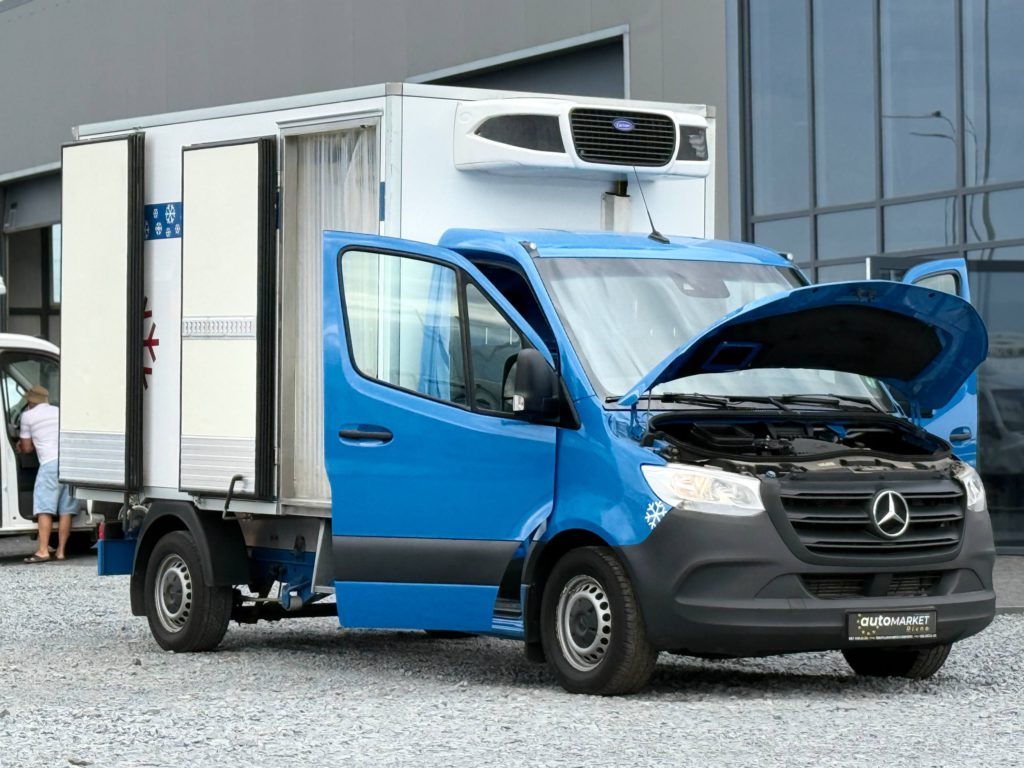 Mercedes-Benz Sprinter 2021