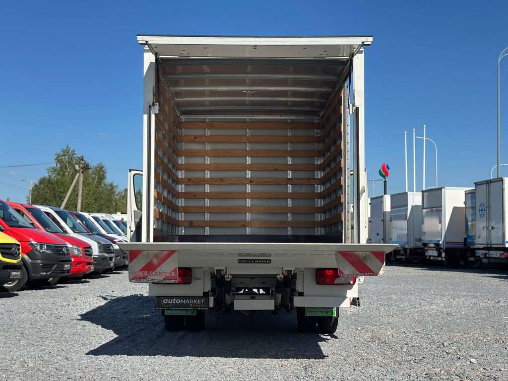 Volkswagen Crafter 2012