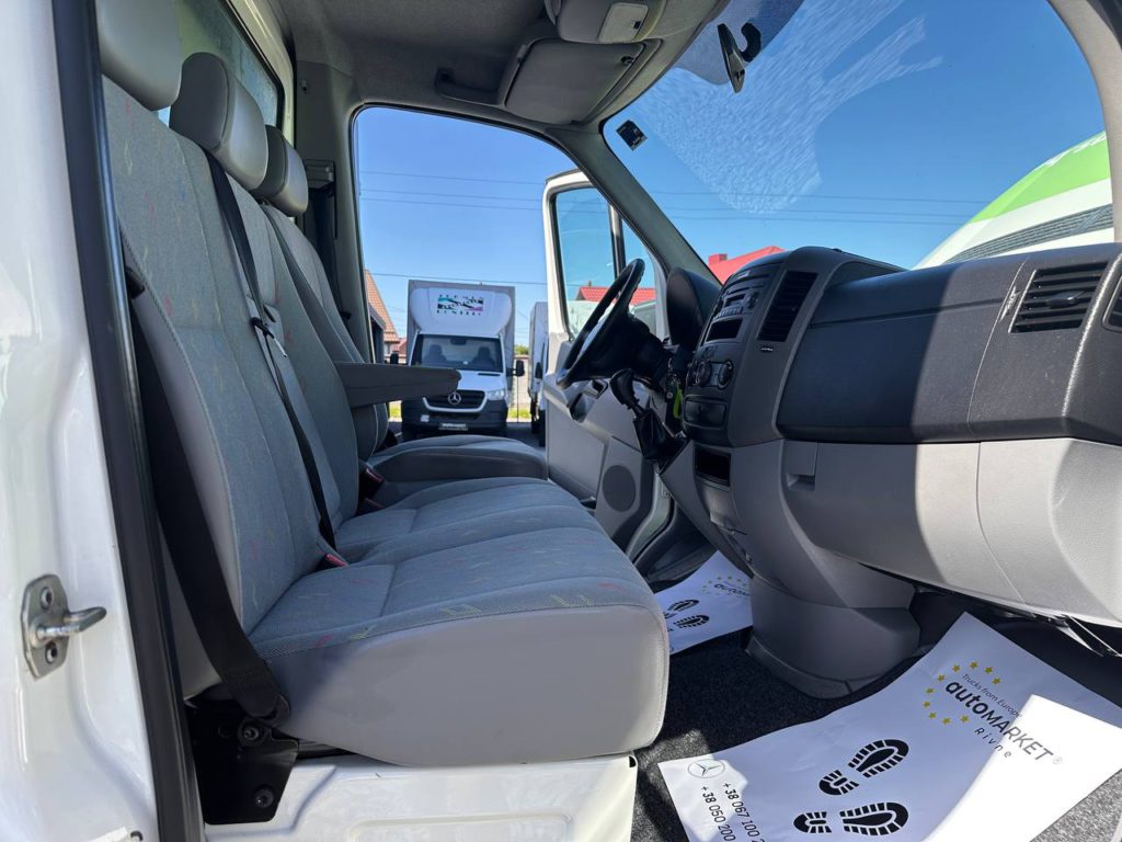 Volkswagen Crafter 2012