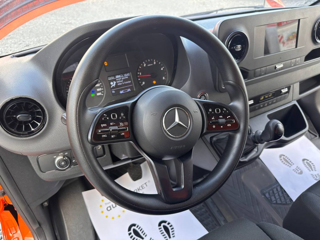Mercedes-Benz Sprinter 2020