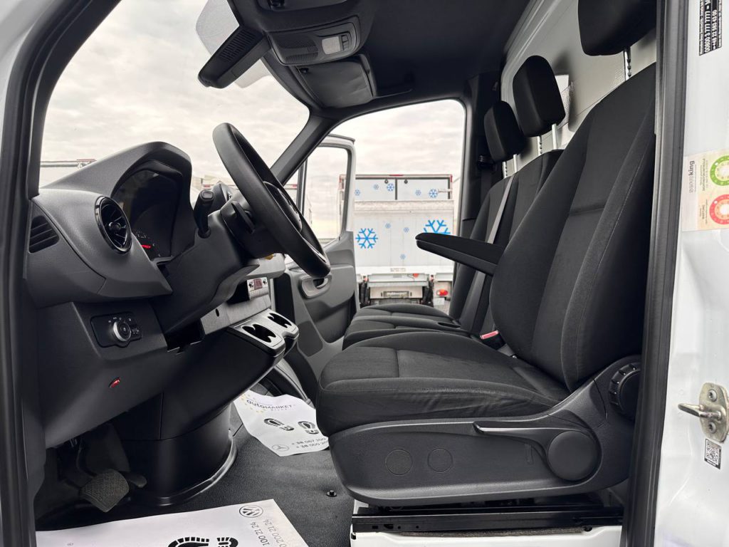 Mercedes-Benz Sprinter 2020