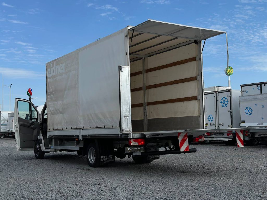Volkswagen Crafter 2013