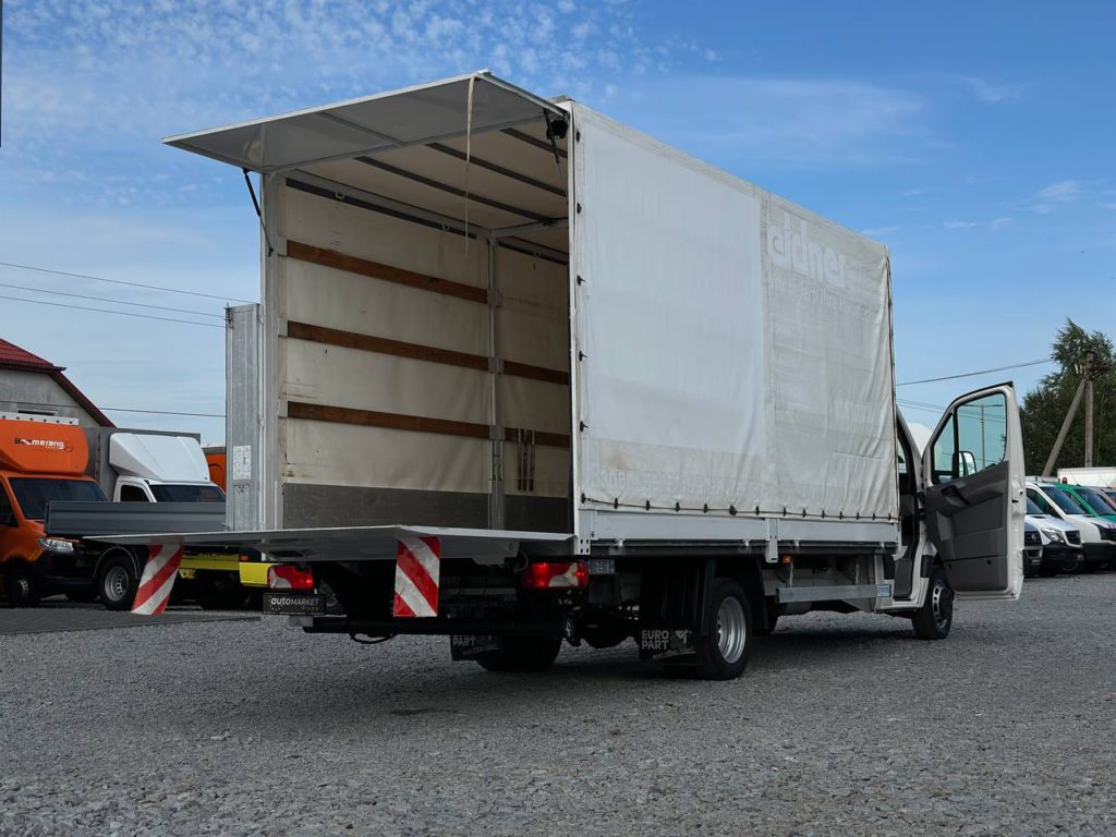 Volkswagen Crafter 2013