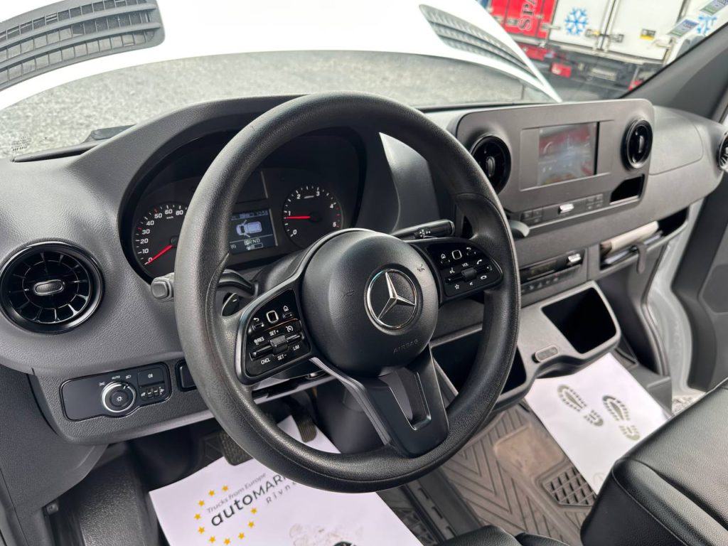 Mercedes-Benz Sprinter 2022