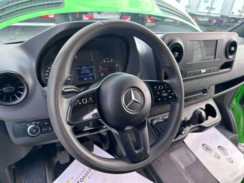 Mercedes-Benz Sprinter 2021