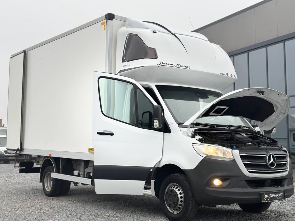 Mercedes-Benz Sprinter 2021
