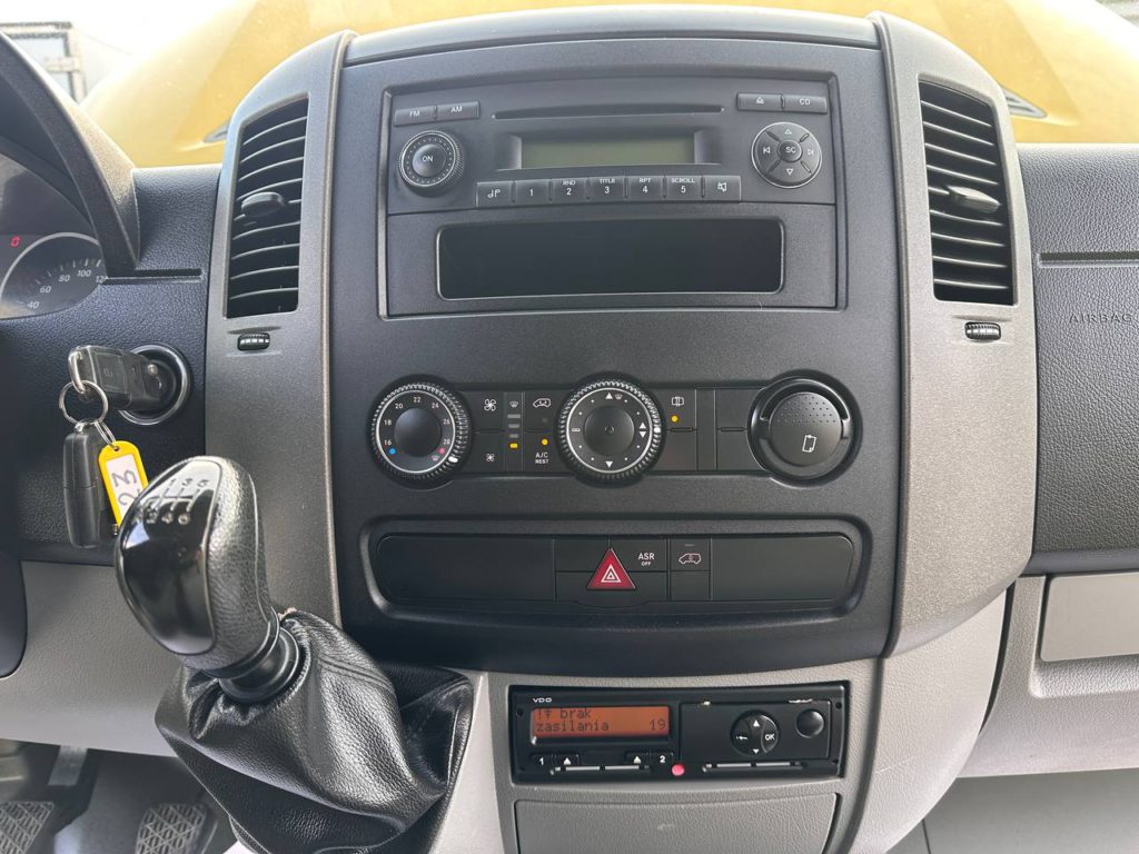 Volkswagen Crafter 2012