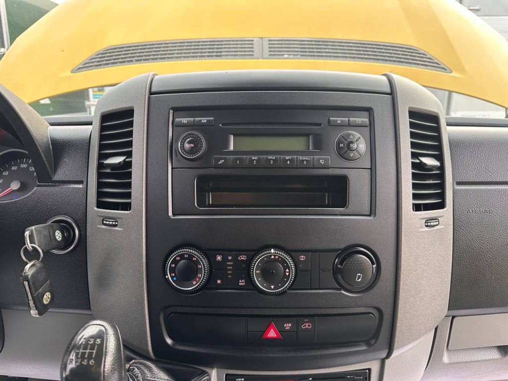 Volkswagen Crafter 2012