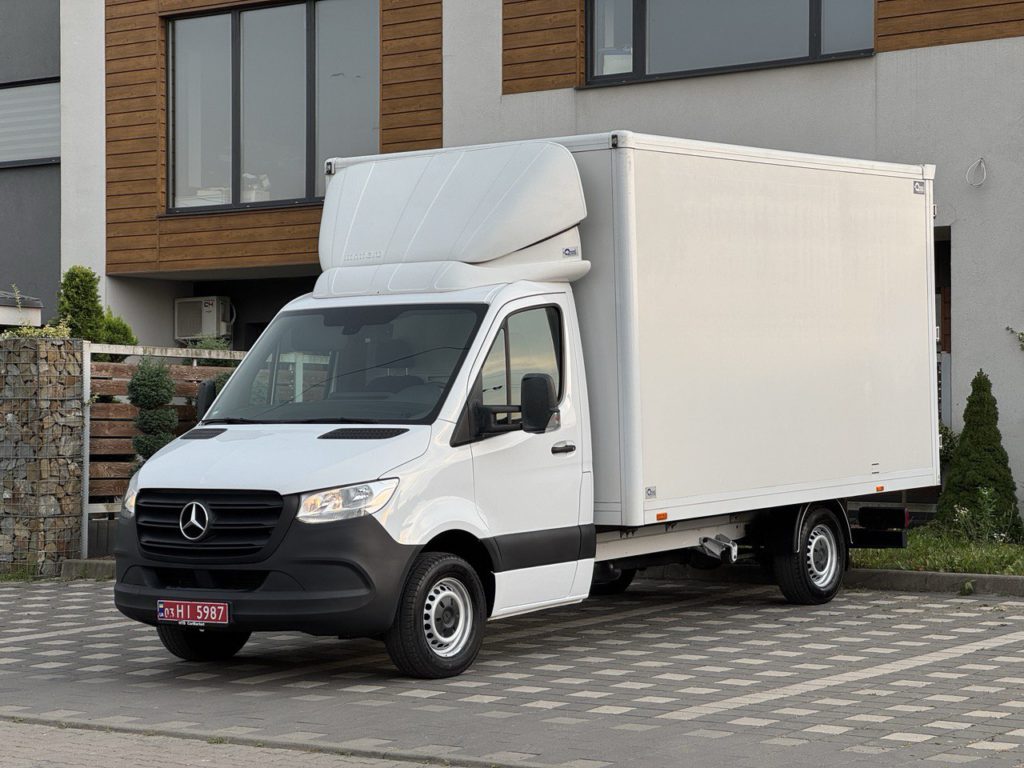 Mercedes-Benz Sprinter 2021
