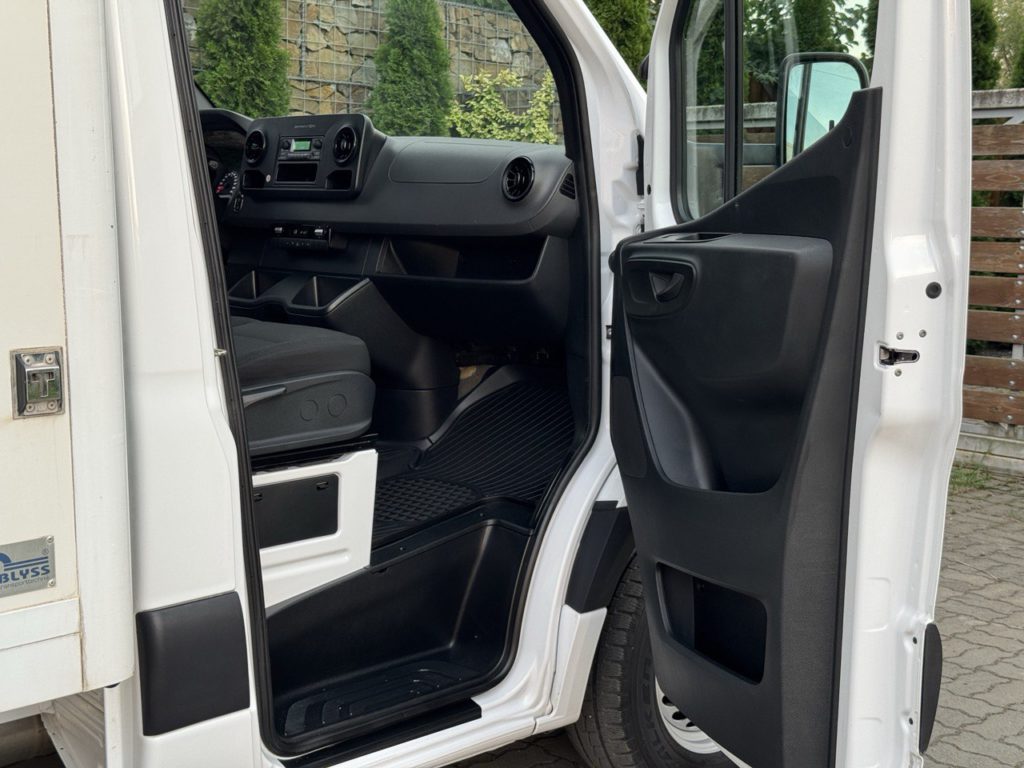 Mercedes-Benz Sprinter 2021