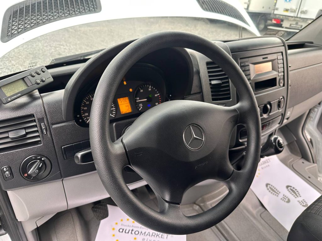 Mercedes-Benz Sprinter 2015