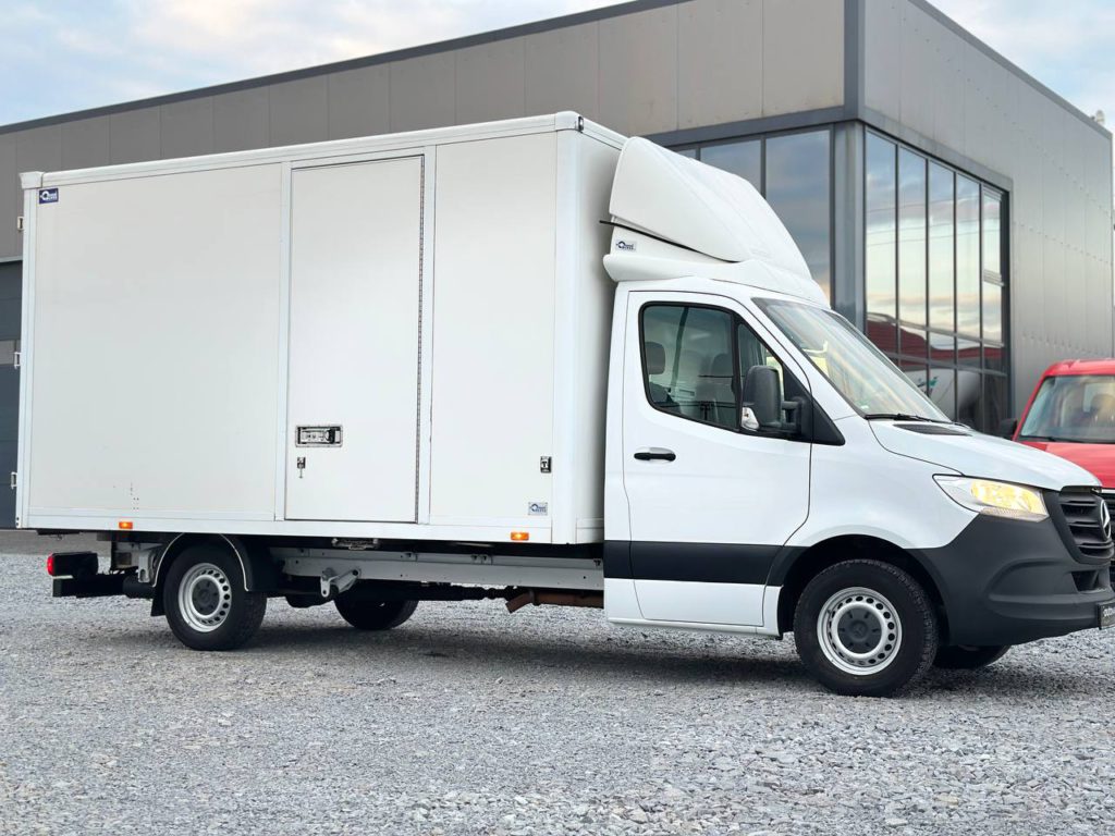 Mercedes-Benz Sprinter 2021