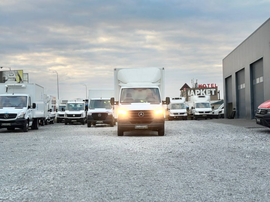 Mercedes-Benz Sprinter 2021
