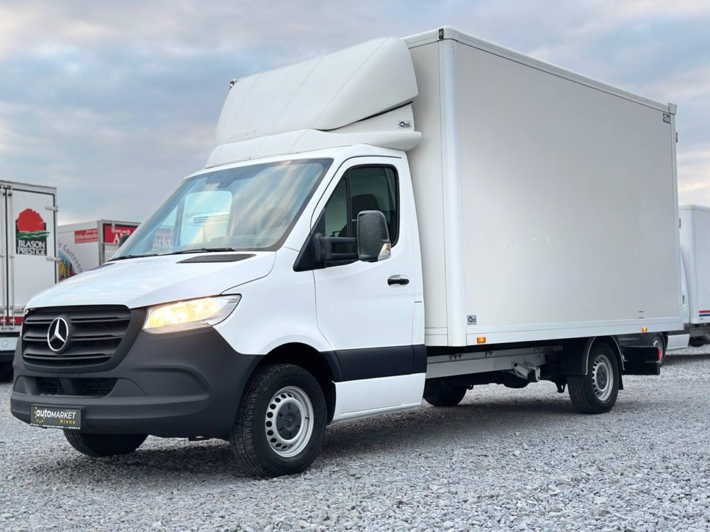Mercedes-Benz Sprinter 2021