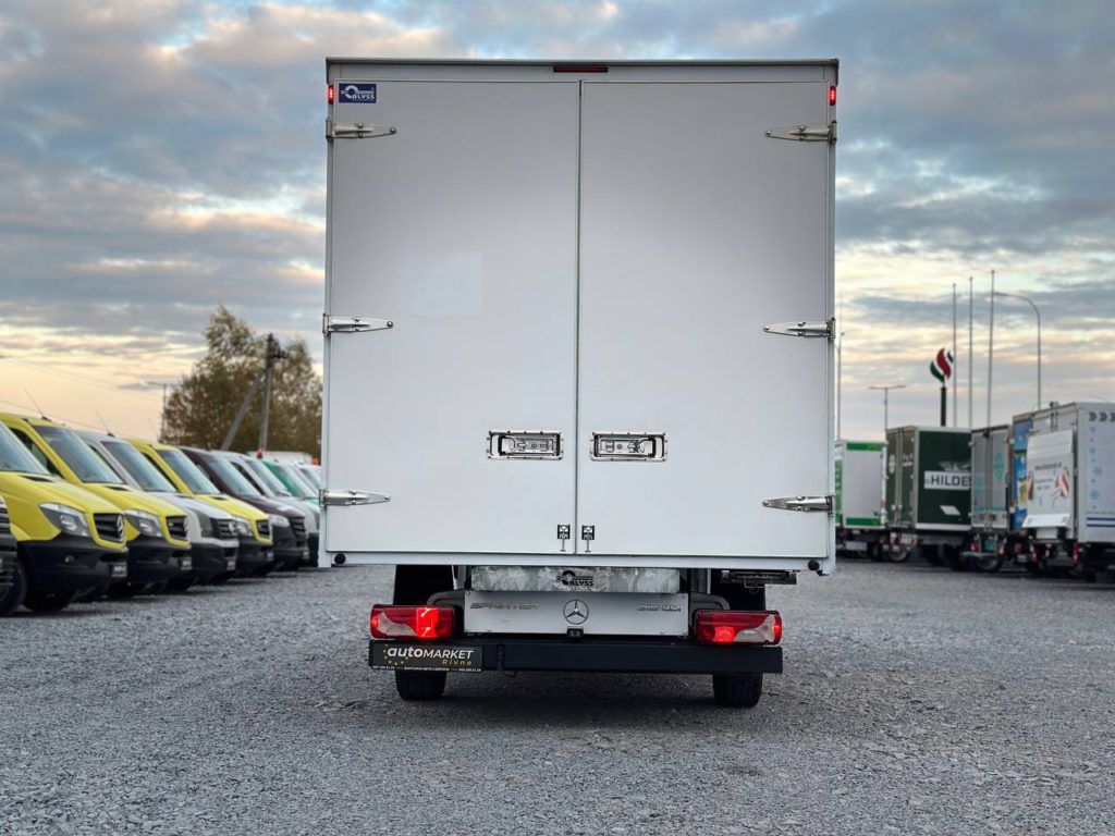 Mercedes-Benz Sprinter 2021