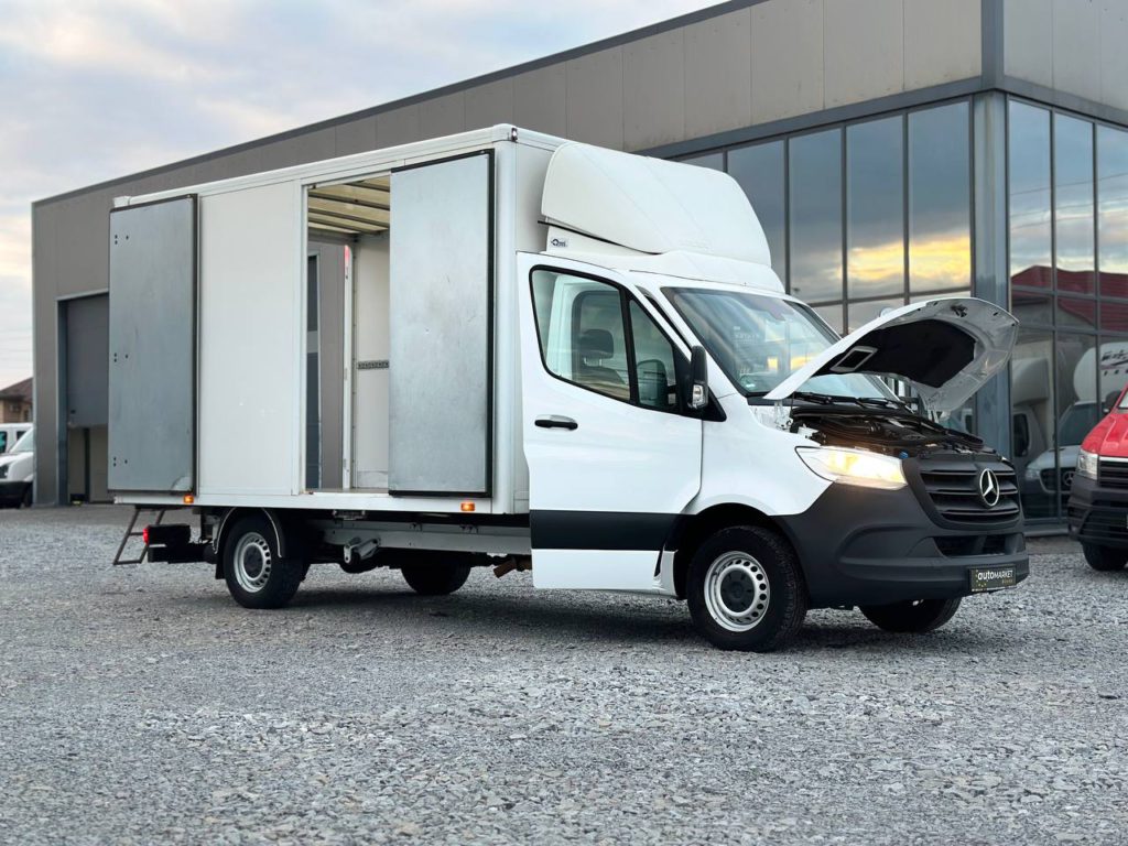 Mercedes-Benz Sprinter 2021